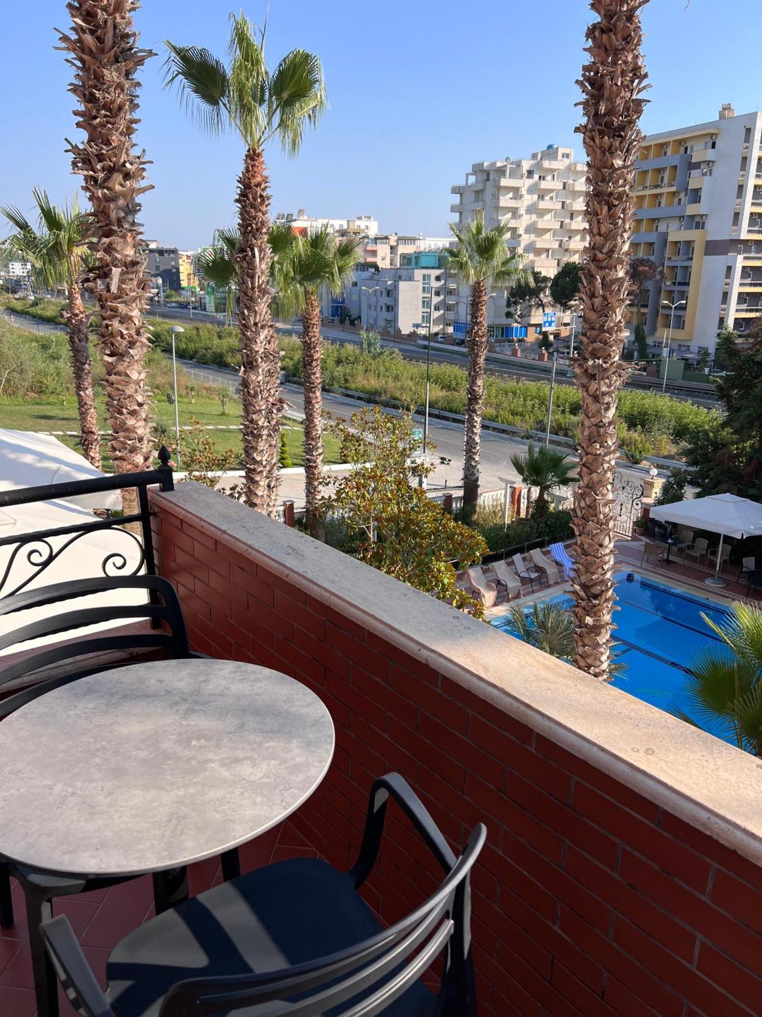 Sofra 4* Kryemëdhej