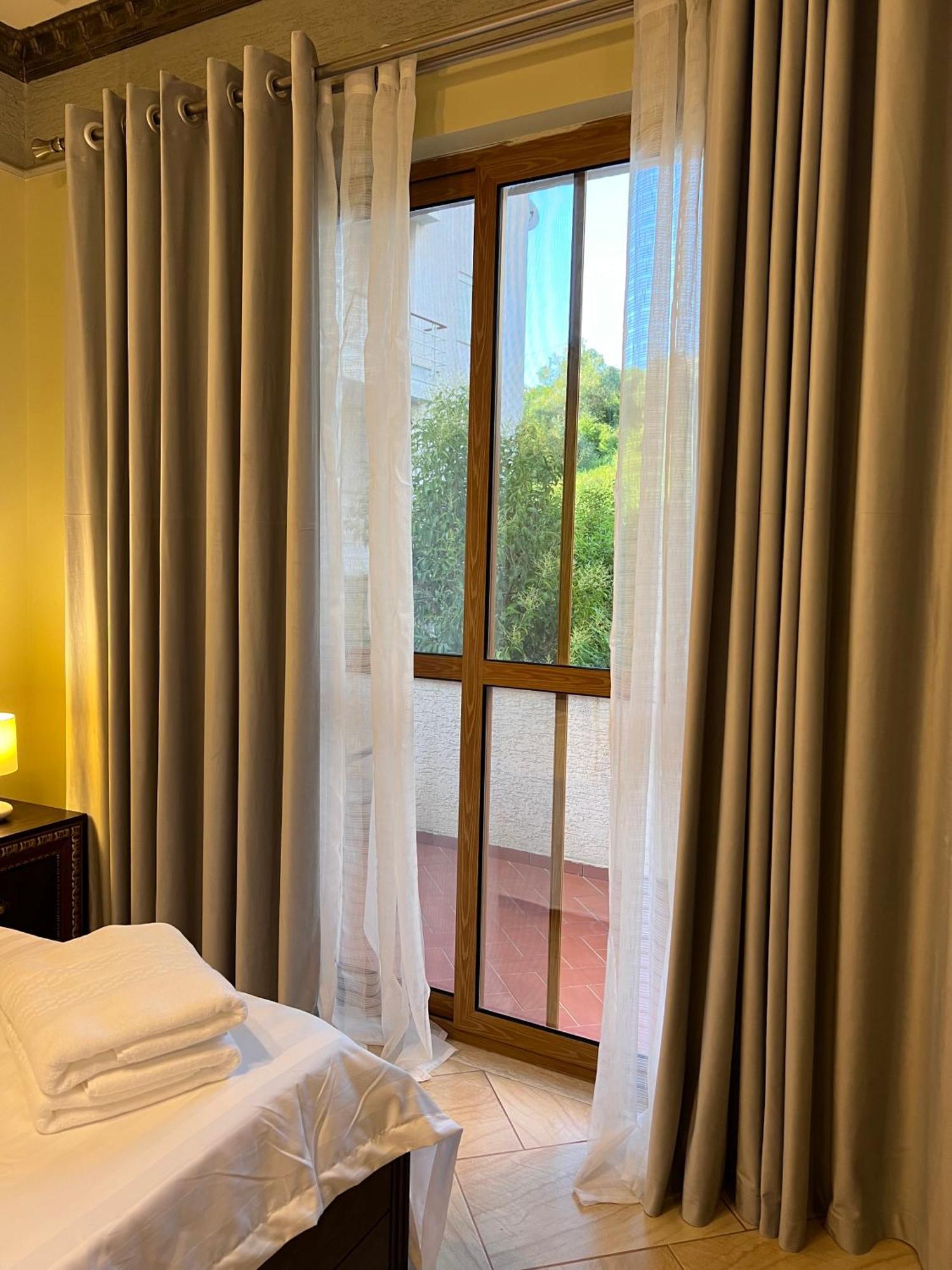 Sofra Hotell Kryemëdhej